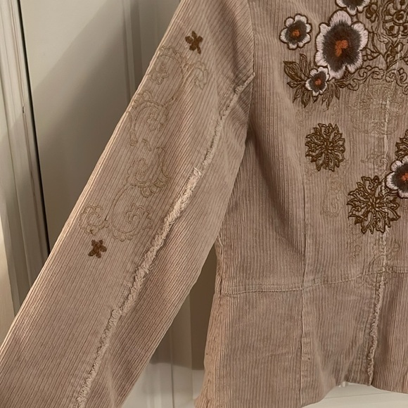 Aziz Womens S Beige Embroidered Corduroy Blazer Jacket With Floral Design - Picture 8 of 12